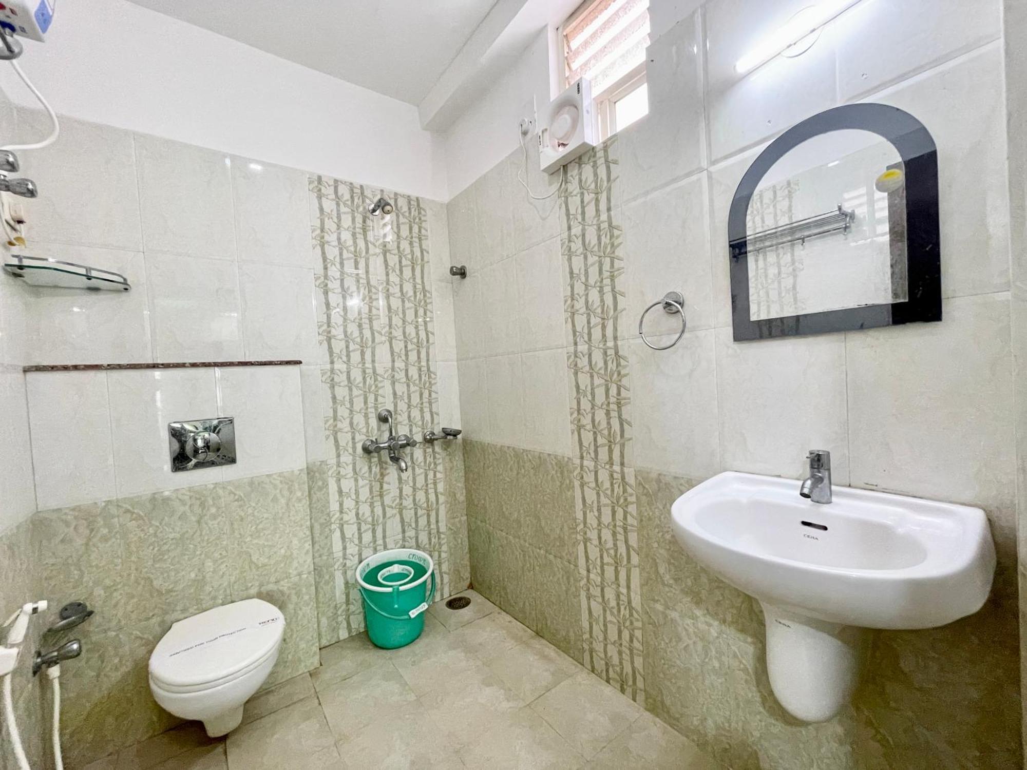 Hotel Trends In Пурі Екстер'єр фото