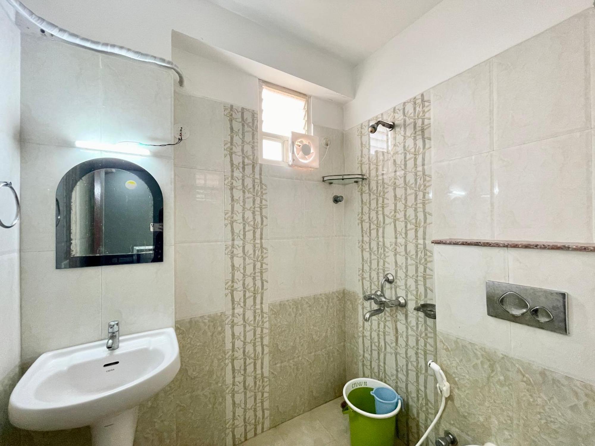 Hotel Trends In Пурі Екстер'єр фото